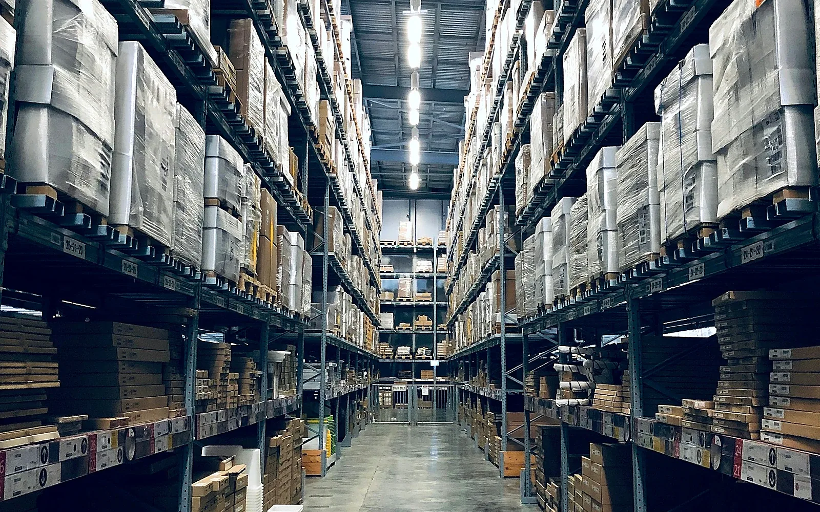 Stockout risk warehouse inventory